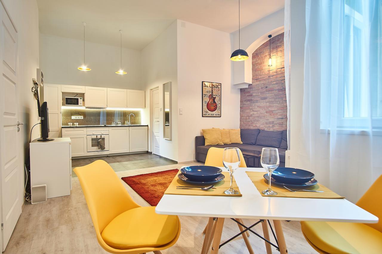 Design Apartment In The City Center With Ac Budapest Esterno foto