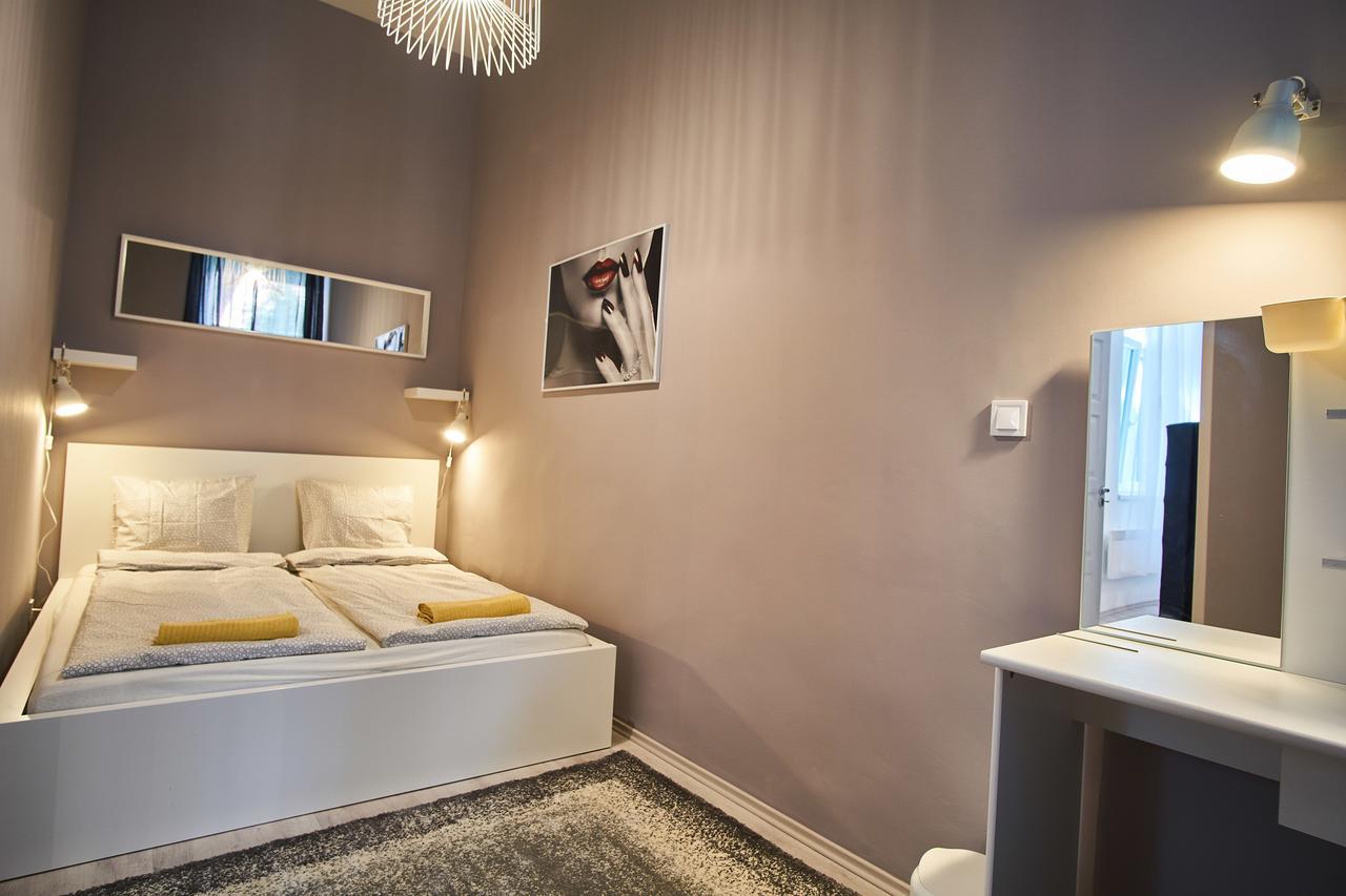 Design Apartment In The City Center With Ac Budapest Esterno foto