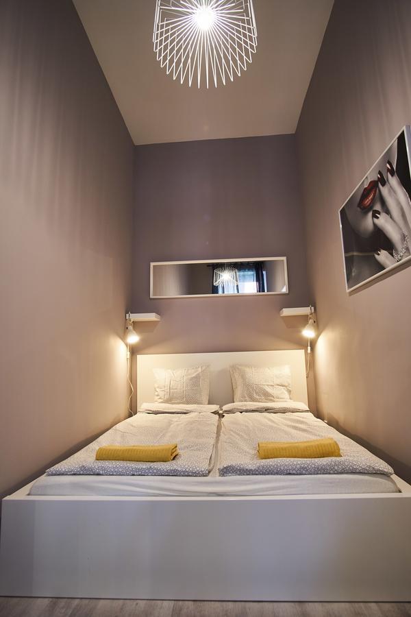 Design Apartment In The City Center With Ac Budapest Esterno foto